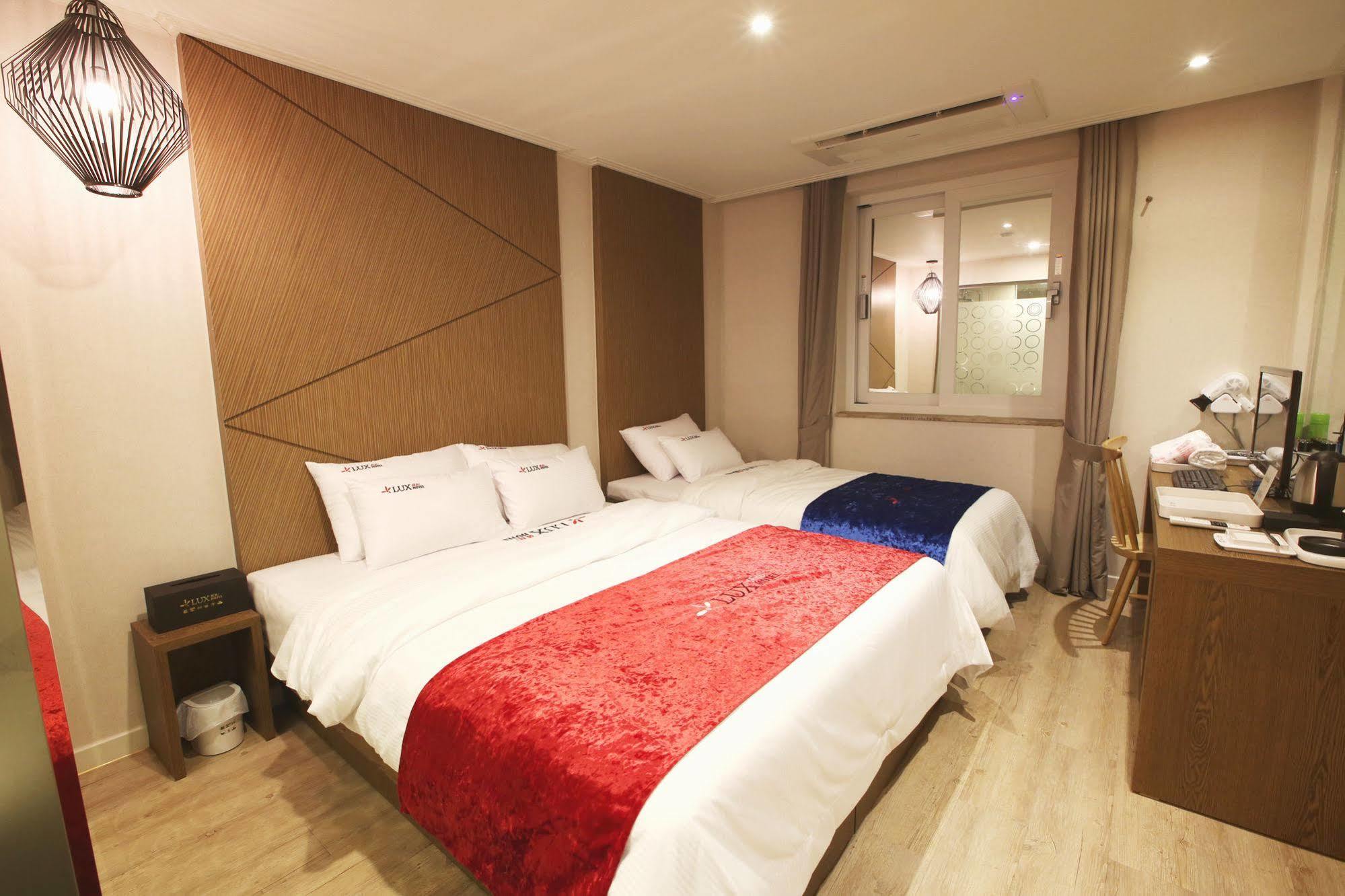 Jeju Lux Hotel Oso-ri Exterior foto